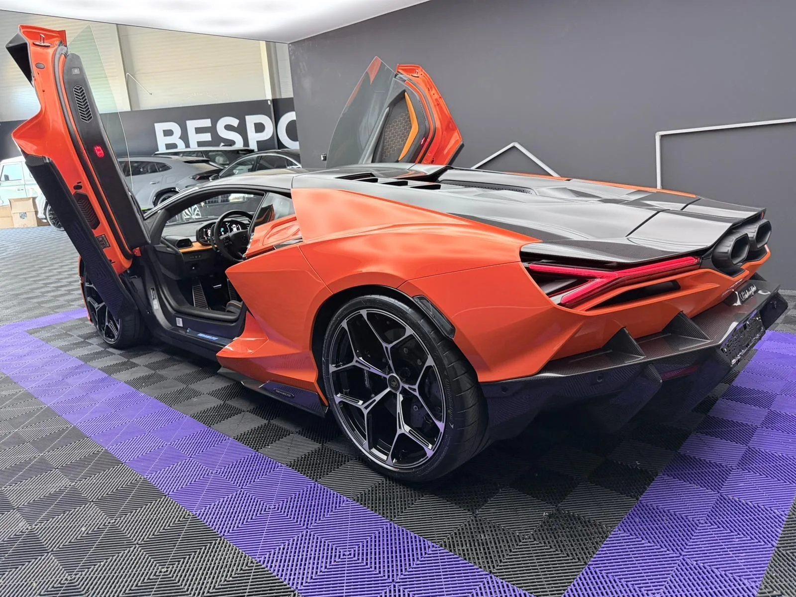 2026 Lamborghini Revuelto, 7/30