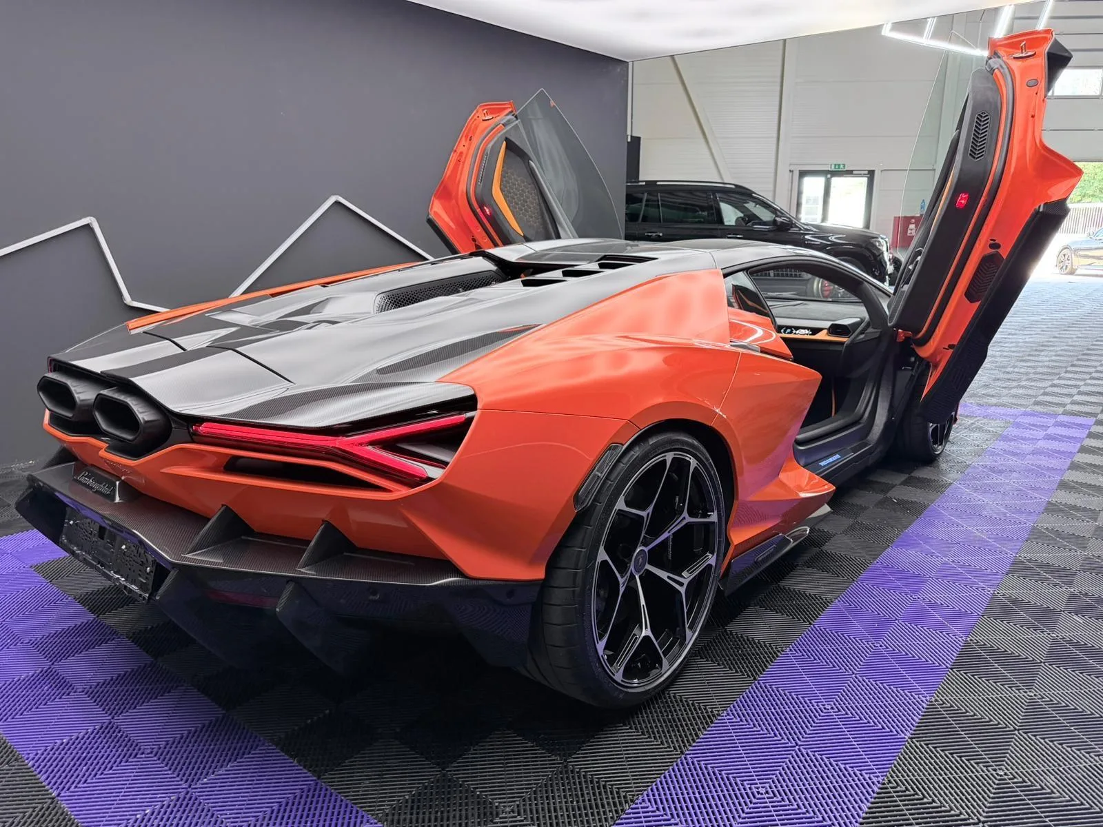 2026 Lamborghini Revuelto, 9/30