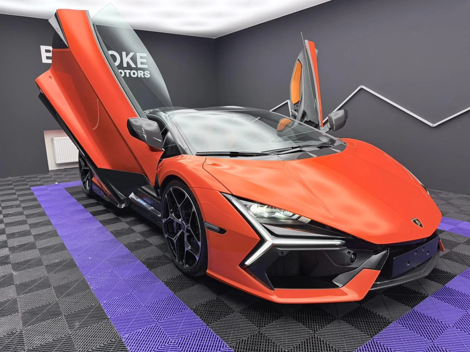 2026 Lamborghini Revuelto, 11/30