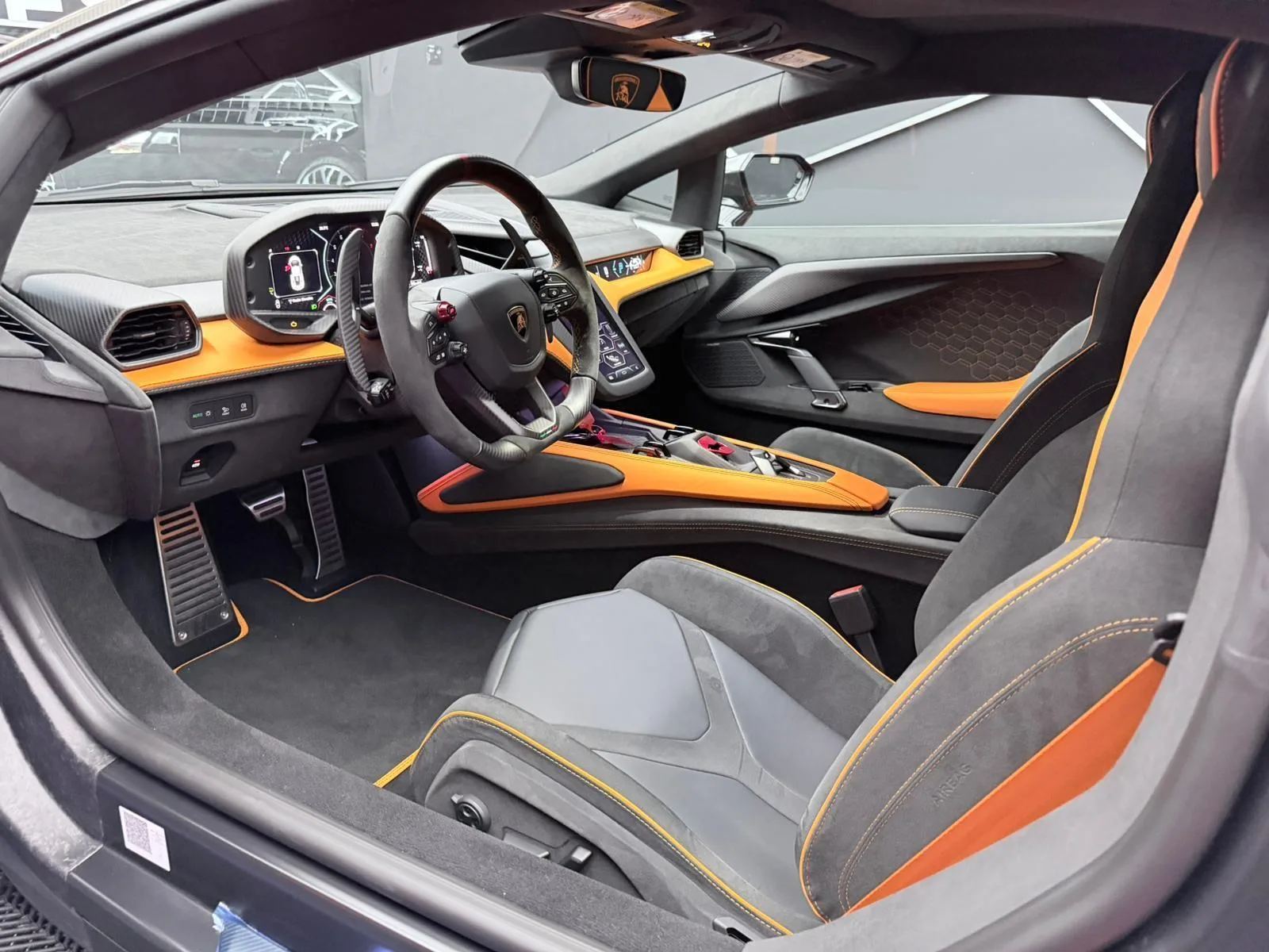 2026 Lamborghini Revuelto, 18/30