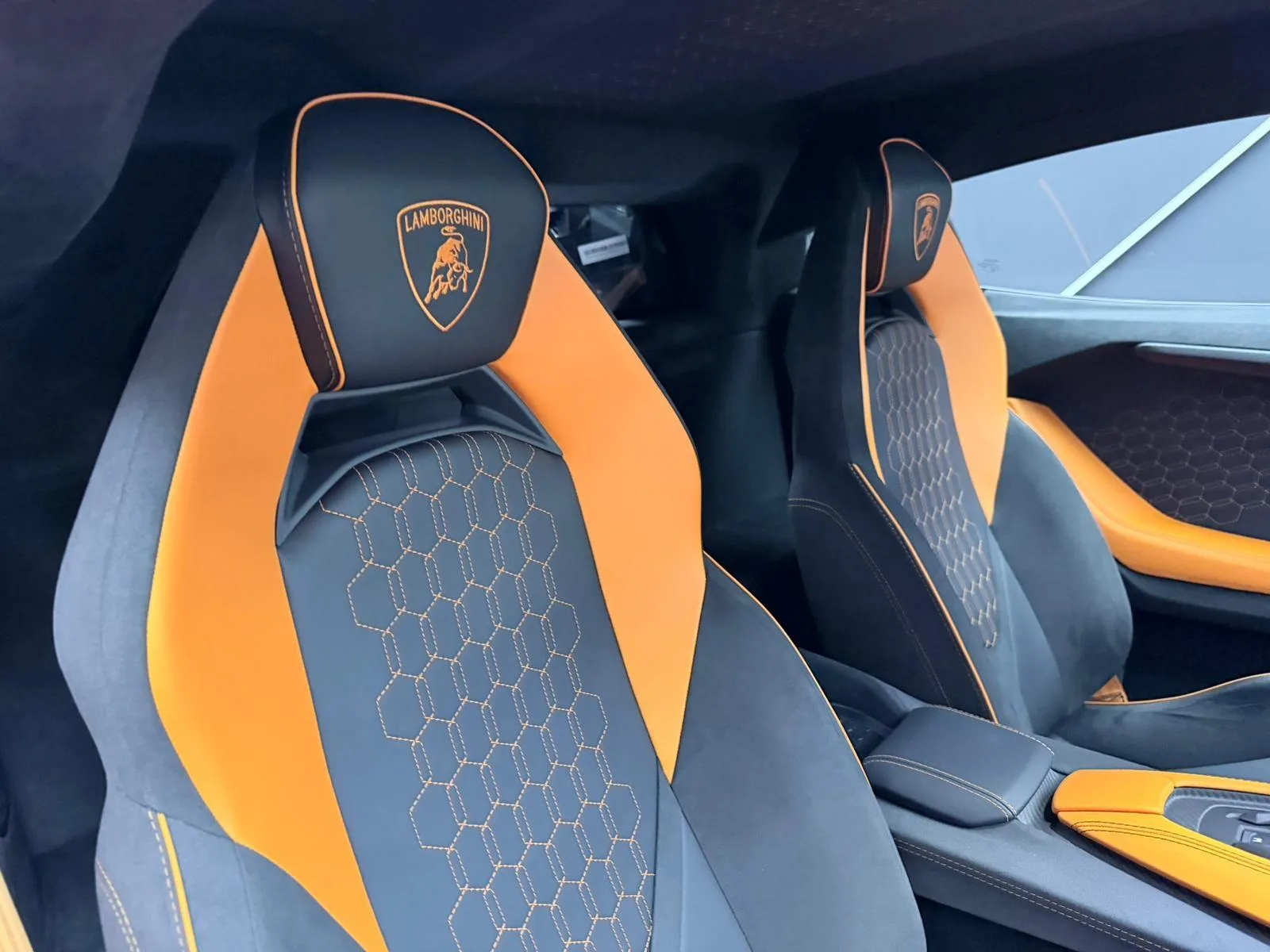 2026 Lamborghini Revuelto, 23/30