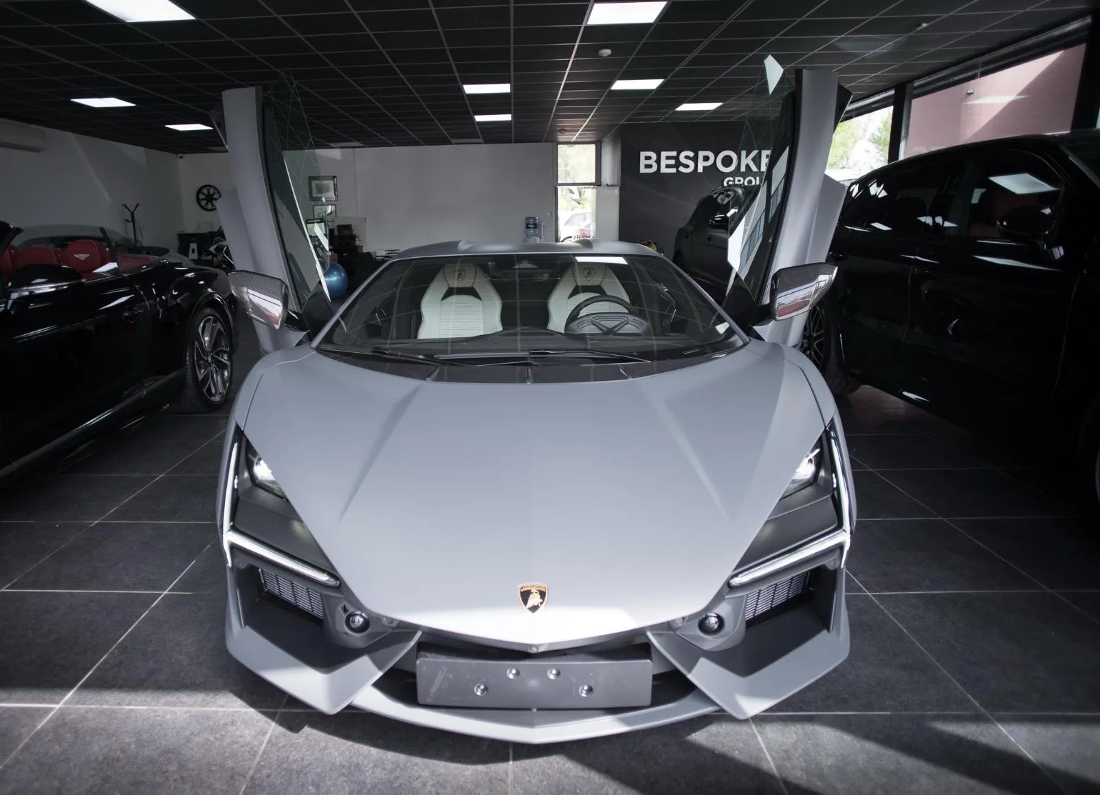 2026 Lamborghini Revuelto, 3/21