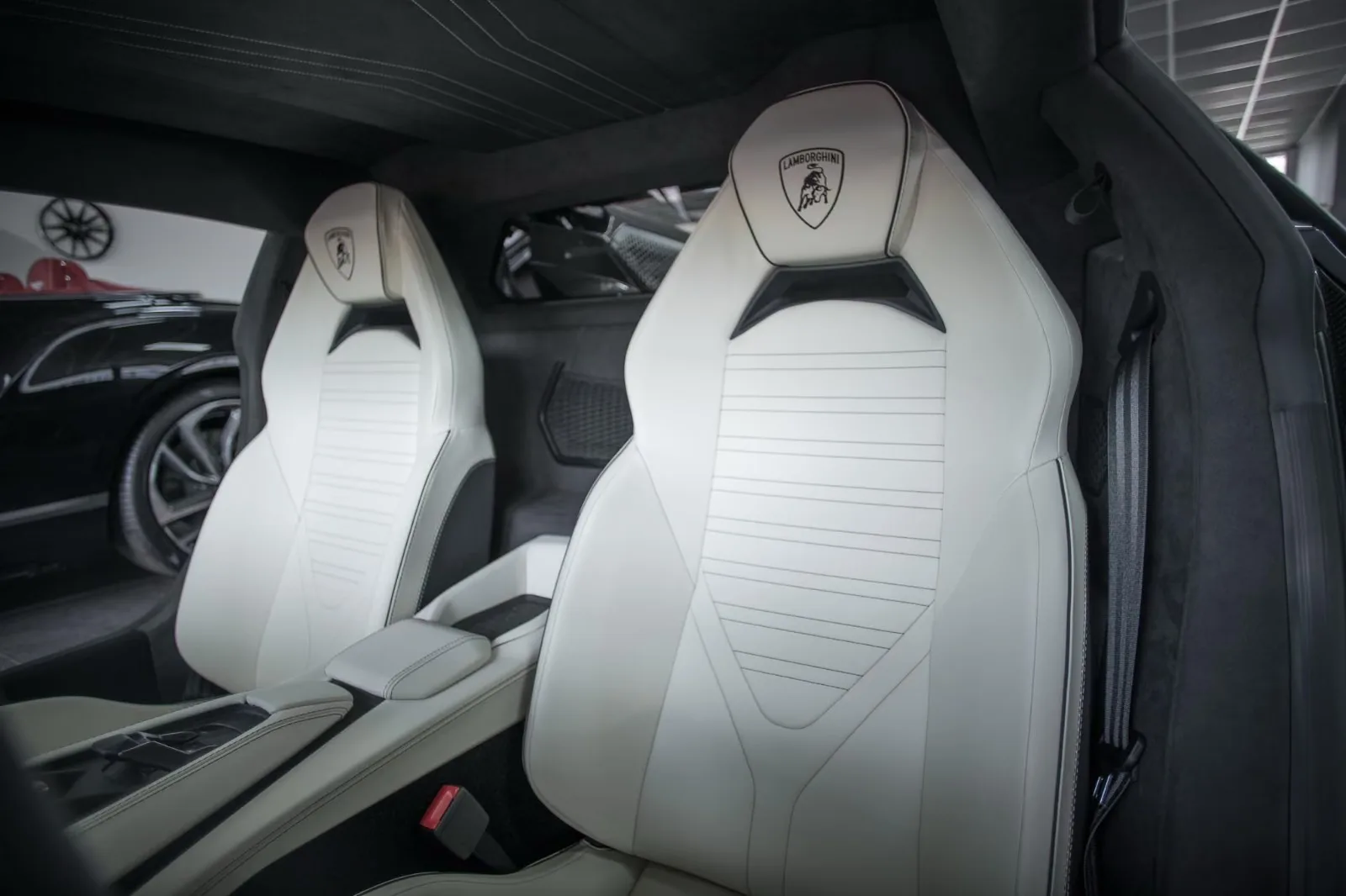 2026 Lamborghini Revuelto, 16/21