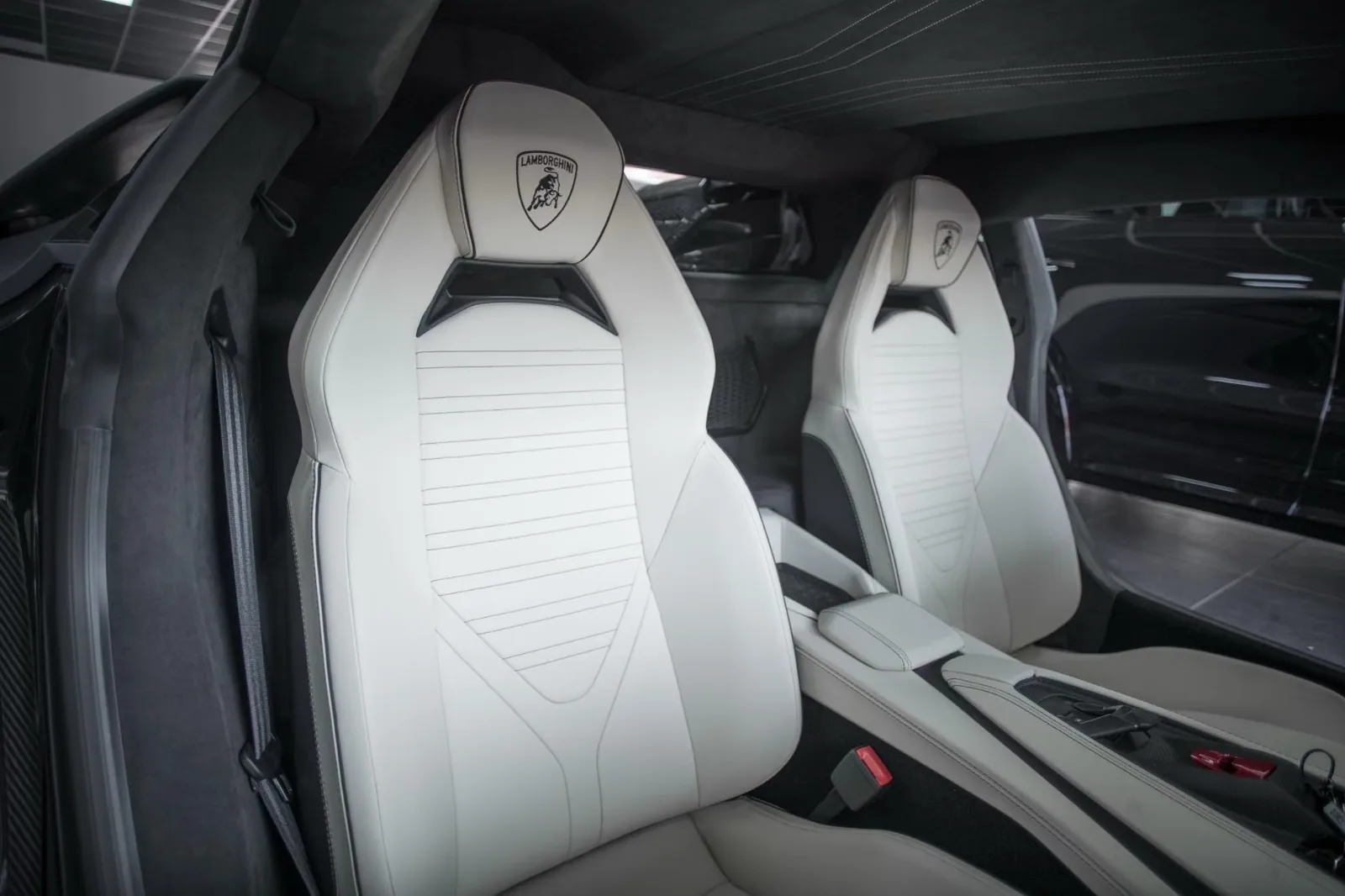 2026 Lamborghini Revuelto, 19/21