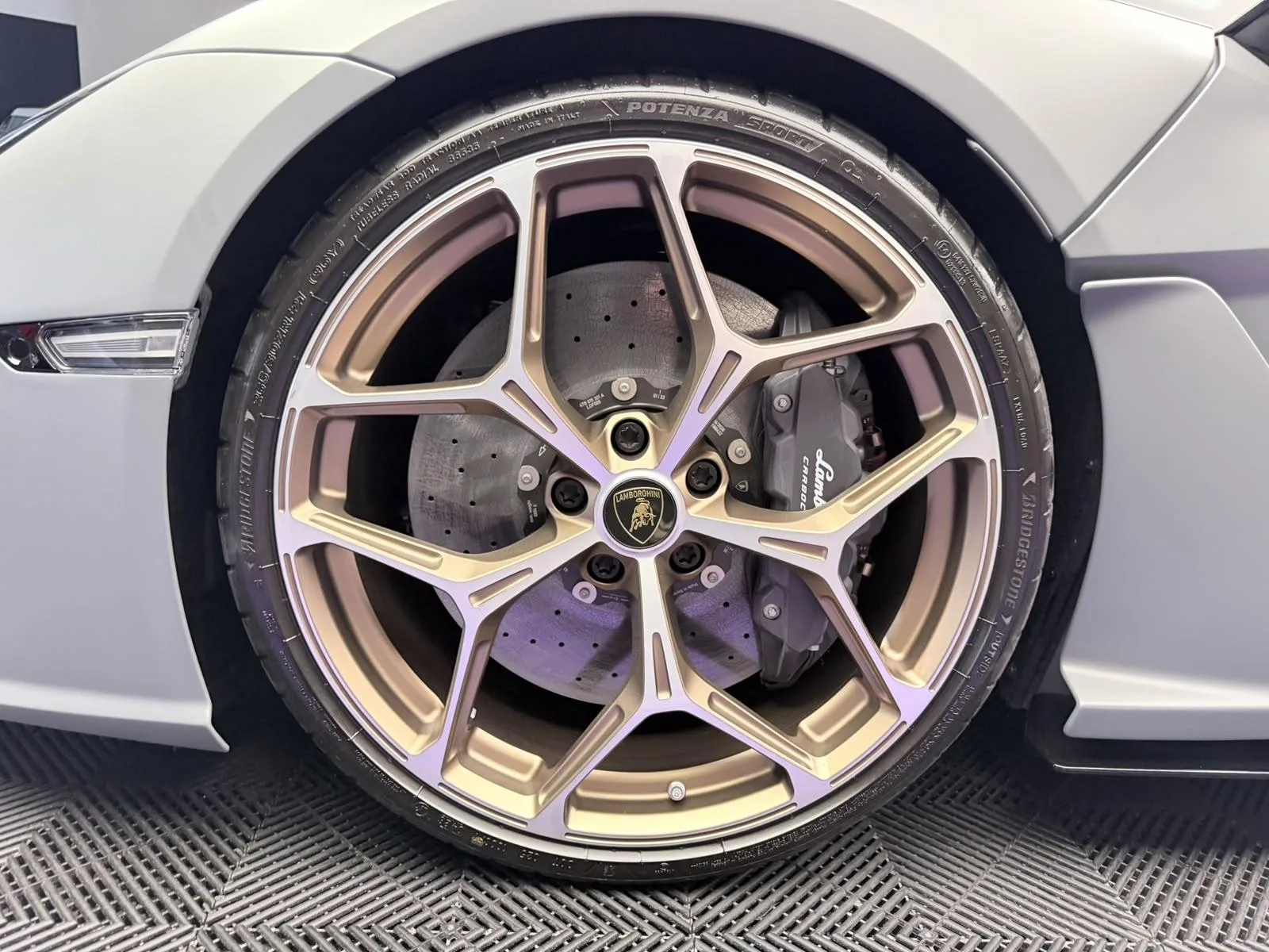 2026 Lamborghini Revuelto, 6/20