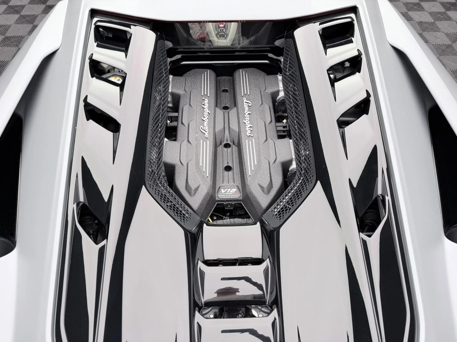 2026 Lamborghini Revuelto, 7/20