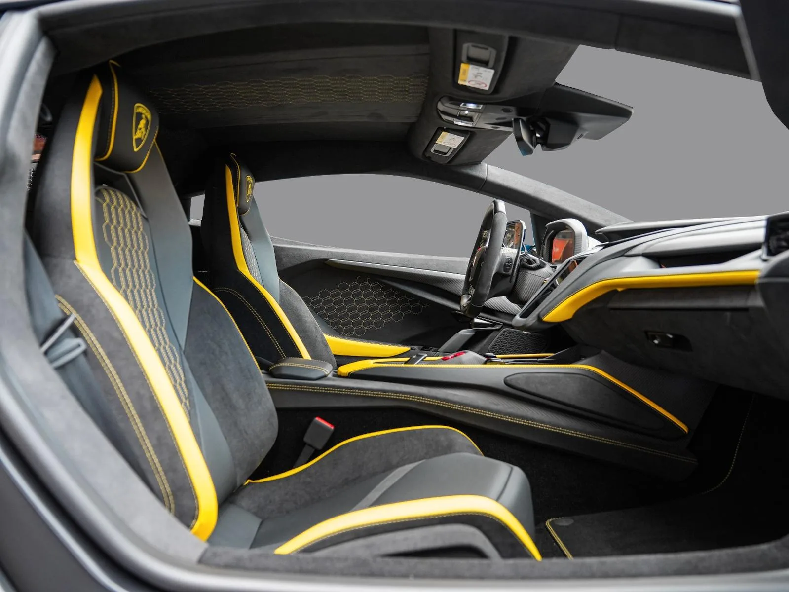 2026 Lamborghini Revuelto, 25/30
