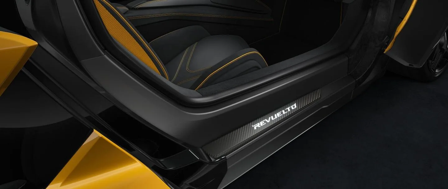 2026 Lamborghini Revuelto, 12/14