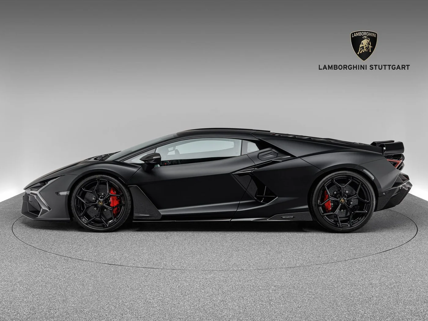 2026 Lamborghini Revuelto sold by a specialist dealer in Böblingen, Germany, photo 3 of 15