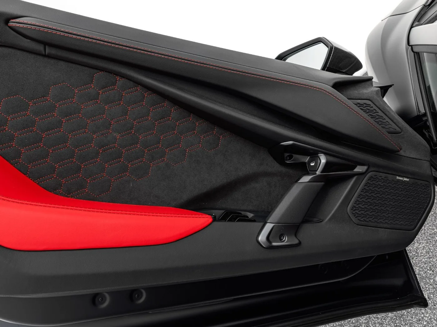 2026 Lamborghini Revuelto sold by a specialist dealer in Böblingen, Germany, photo 15 of 15