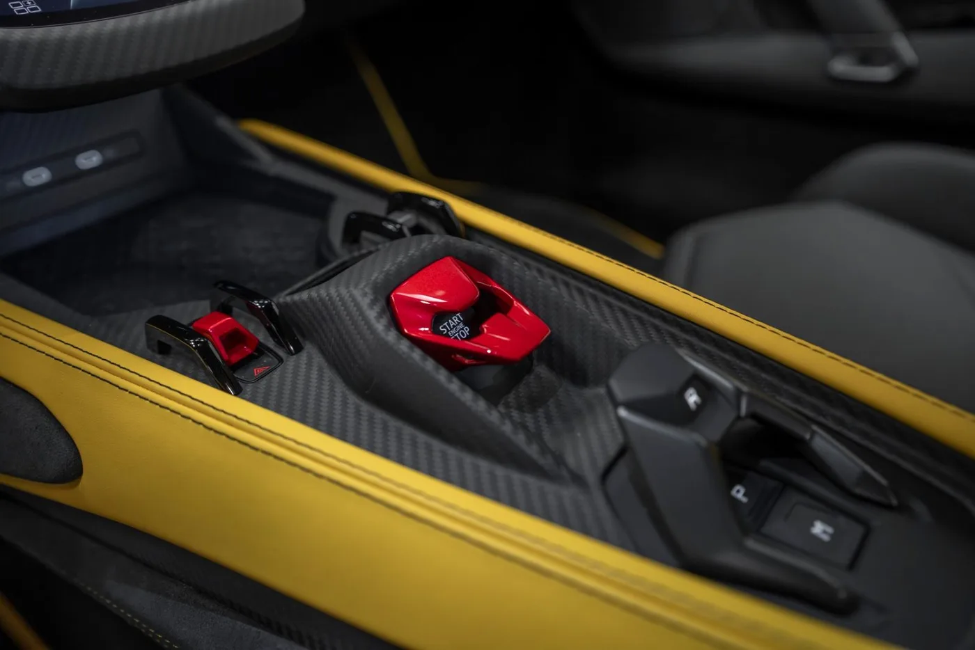 2026 Lamborghini Revuelto offered by a supercar dealer in Schenefeld, Germany, photo 22 of 25