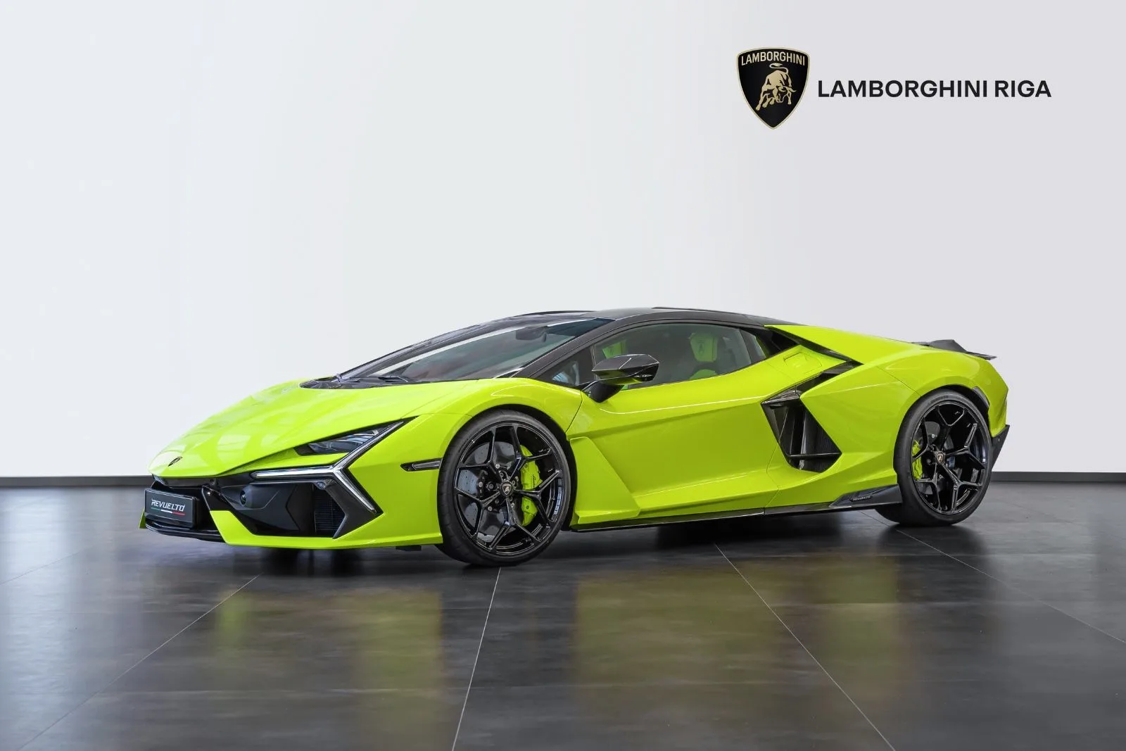 2026 Lamborghini Revuelto proposée par un spécialiste de la supercar à Riga, Lettonie, photo principale
