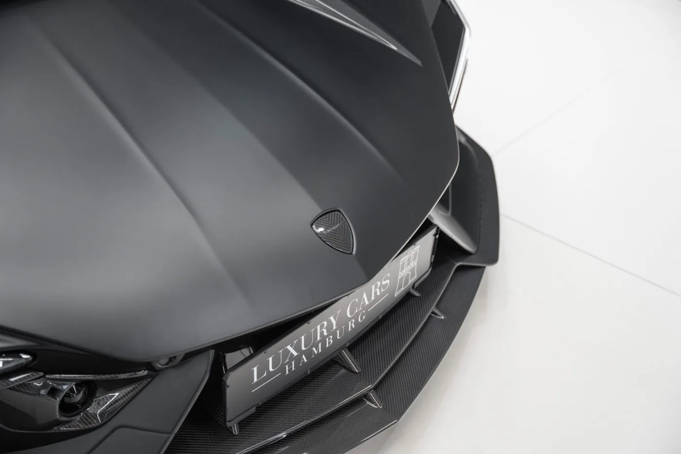 2026 Lamborghini Revuelto proposée par un spécialiste de la supercar à Schenefeld, Allemagne, photo 8 sur 25