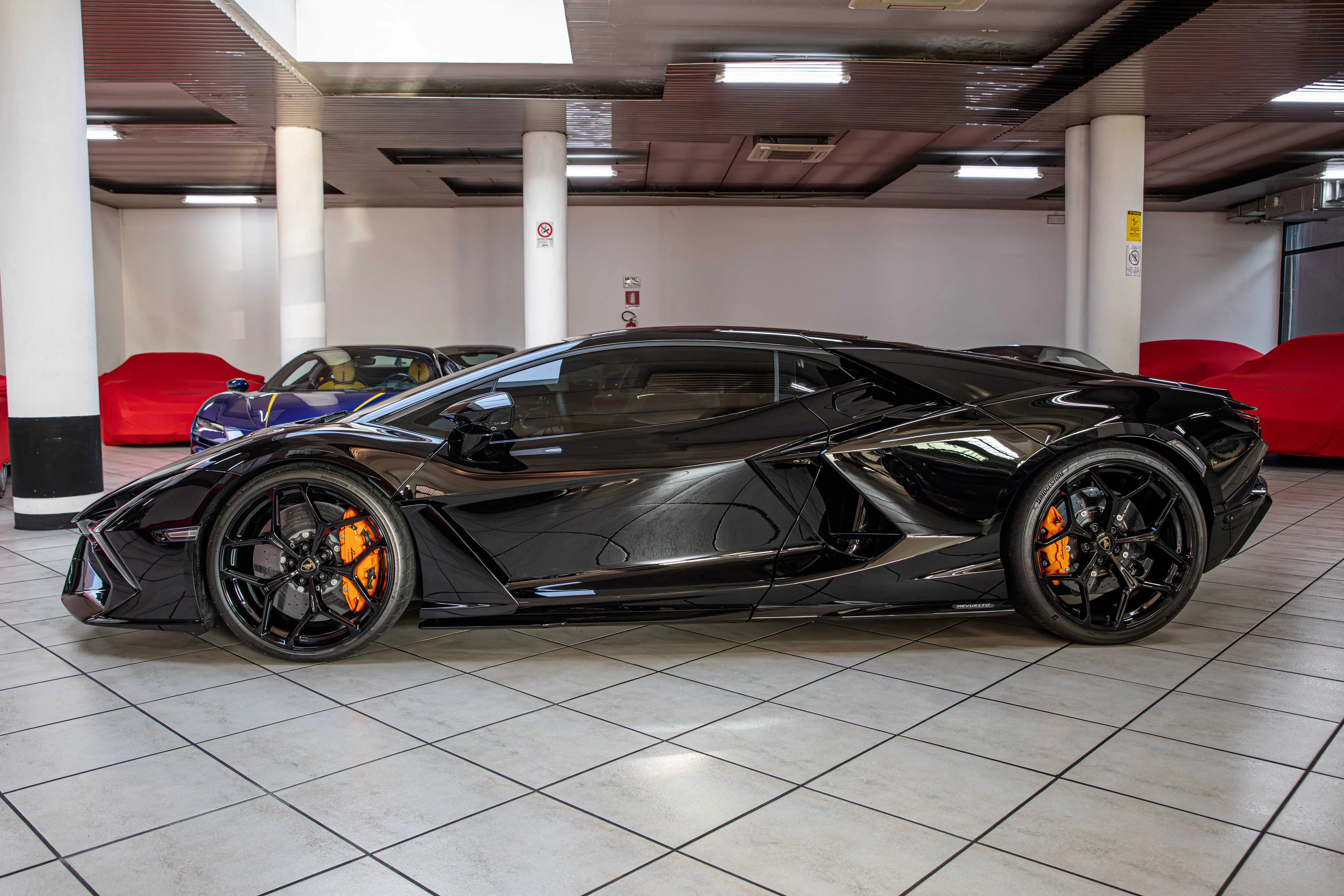 2026 Lamborghini Revuelto MY26, 11/30