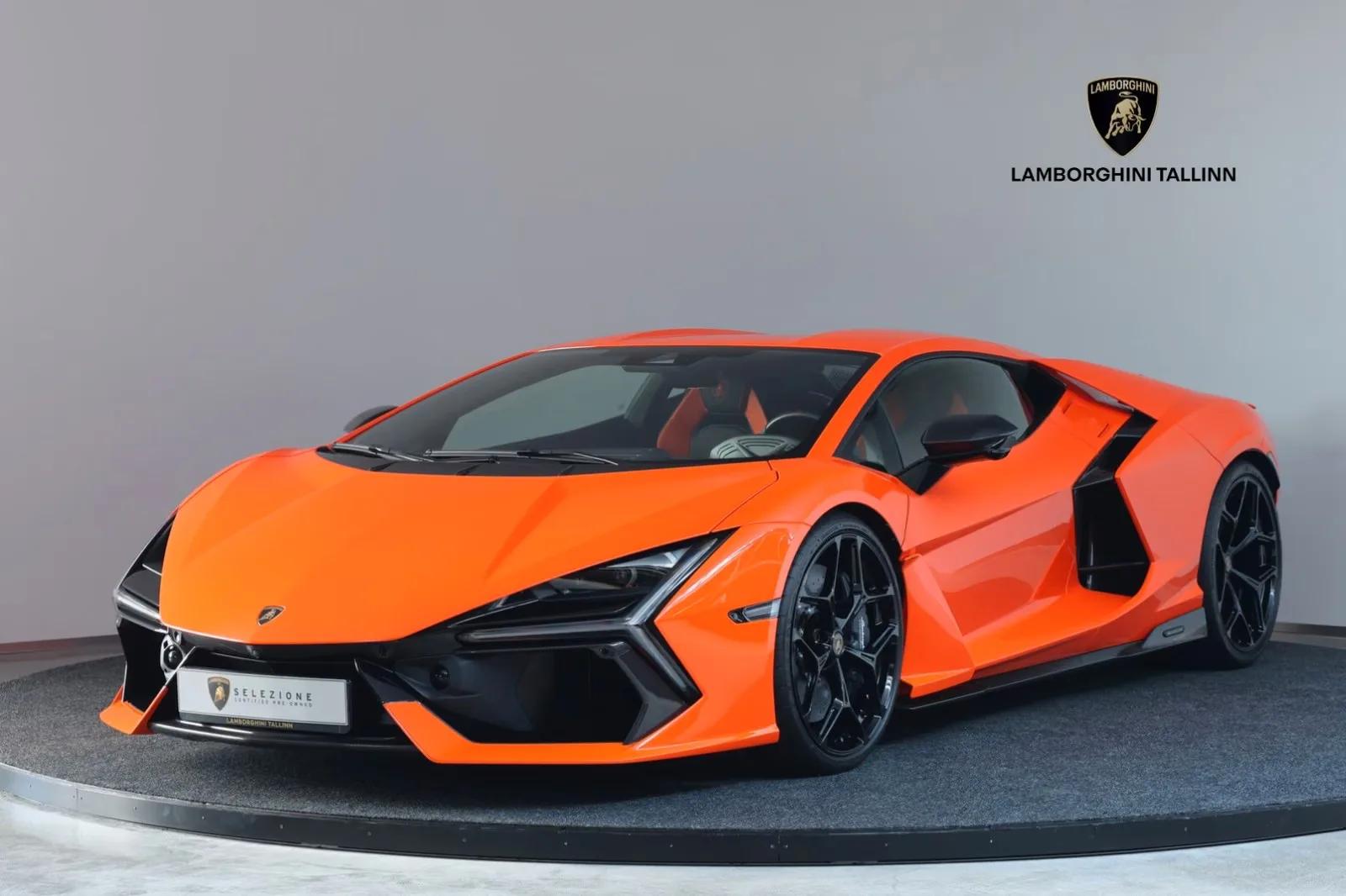 2026 Lamborghini Revuelto angeboten von einem Fachhändler in Tallinn, Estland, Hauptfoto