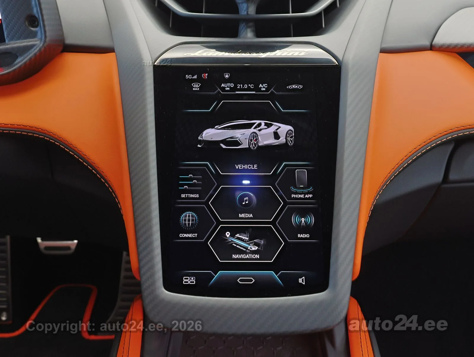2026 Lamborghini Revuelto, 9/25