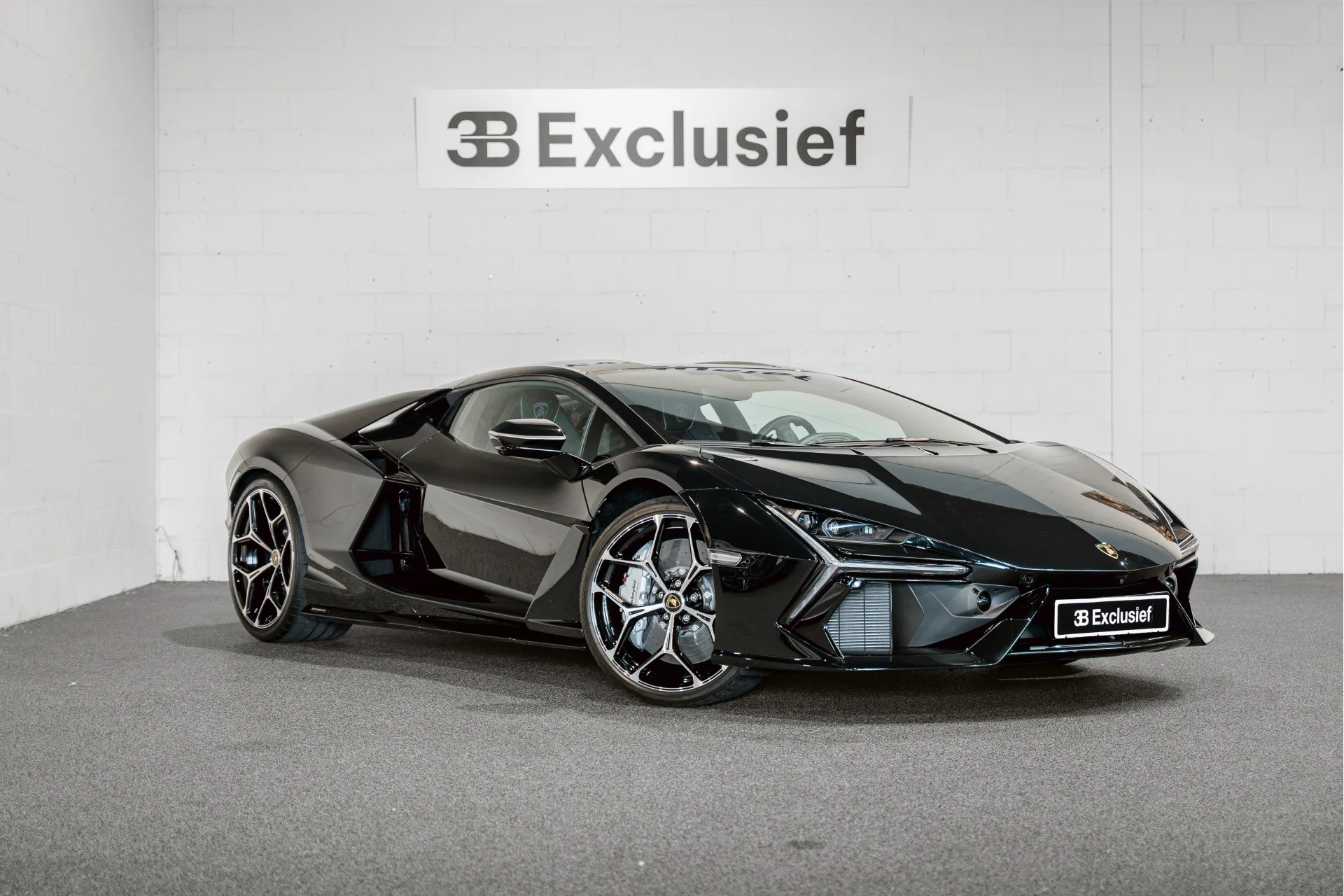 2026 Lamborghini Revuelto angeboten von einem Fachhändler in Rotterdam, Niederlande, Hauptfoto