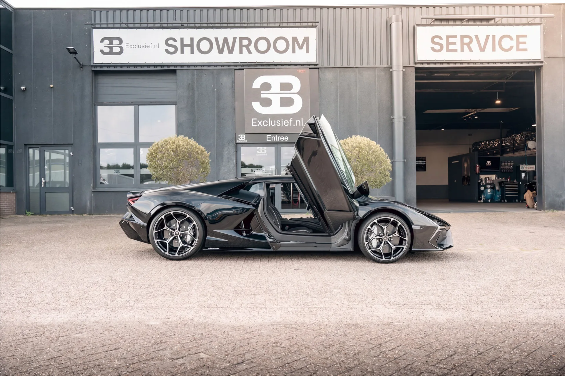 2026 Lamborghini Revuelto, 6/29