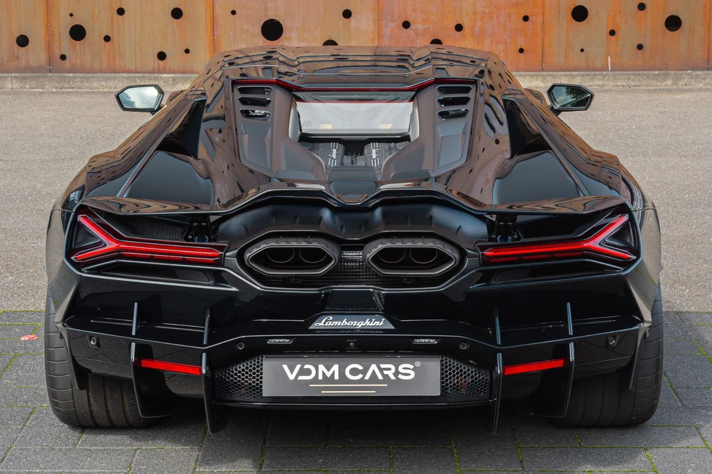 2026 Lamborghini Revuelto proposée par un spécialiste de la supercar à Gronau, Allemagne, photo 6 sur 25