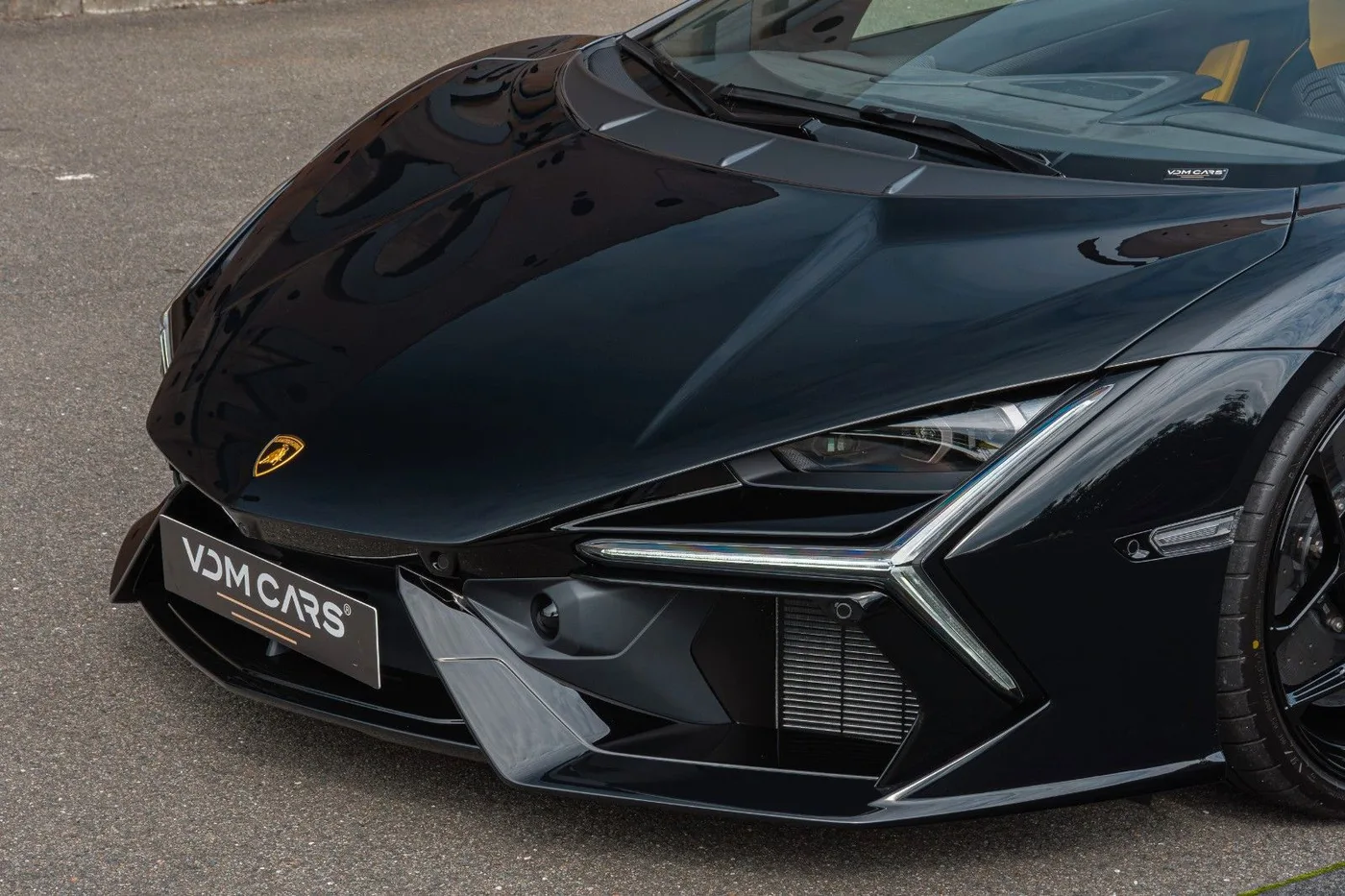 2026 Lamborghini Revuelto proposée par un spécialiste de la supercar à Gronau, Allemagne, photo 15 sur 25