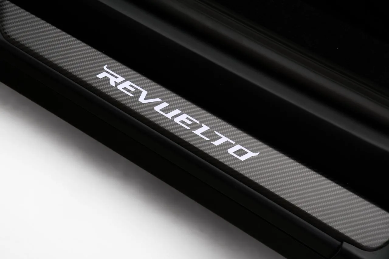 2026 Lamborghini Revuelto, 13/14