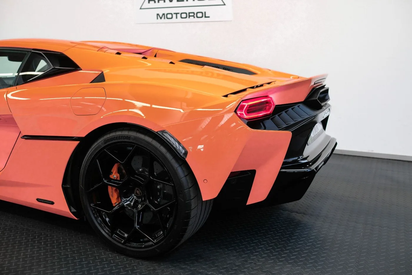 2026 Lamborghini Temerario angeboten von einem Fachhändler in Nuremberg, Deutschland, Foto 8 von 15