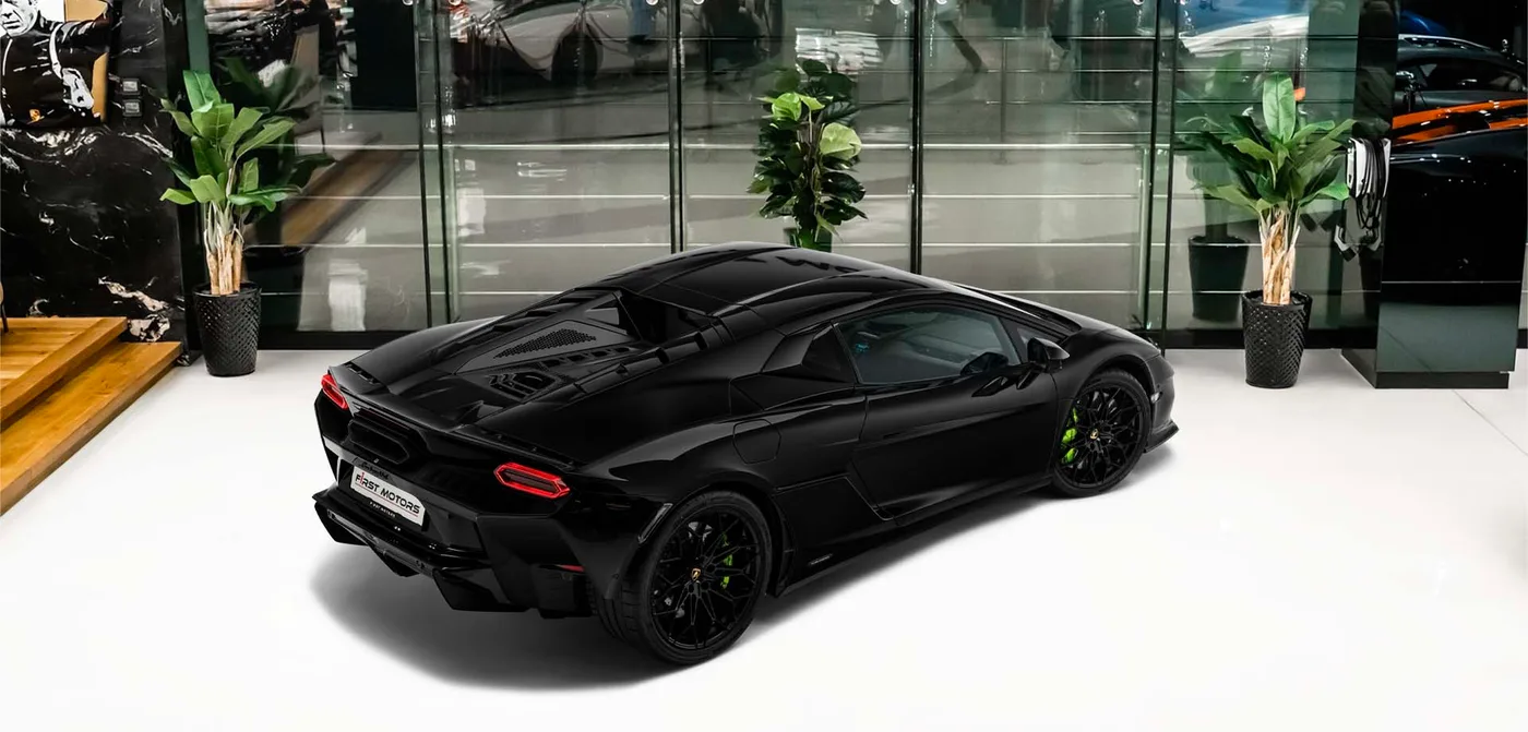 2026 Lamborghini Temerario offered by a specialist dealer in Dubai, United Arab Emirates, exterior view 2