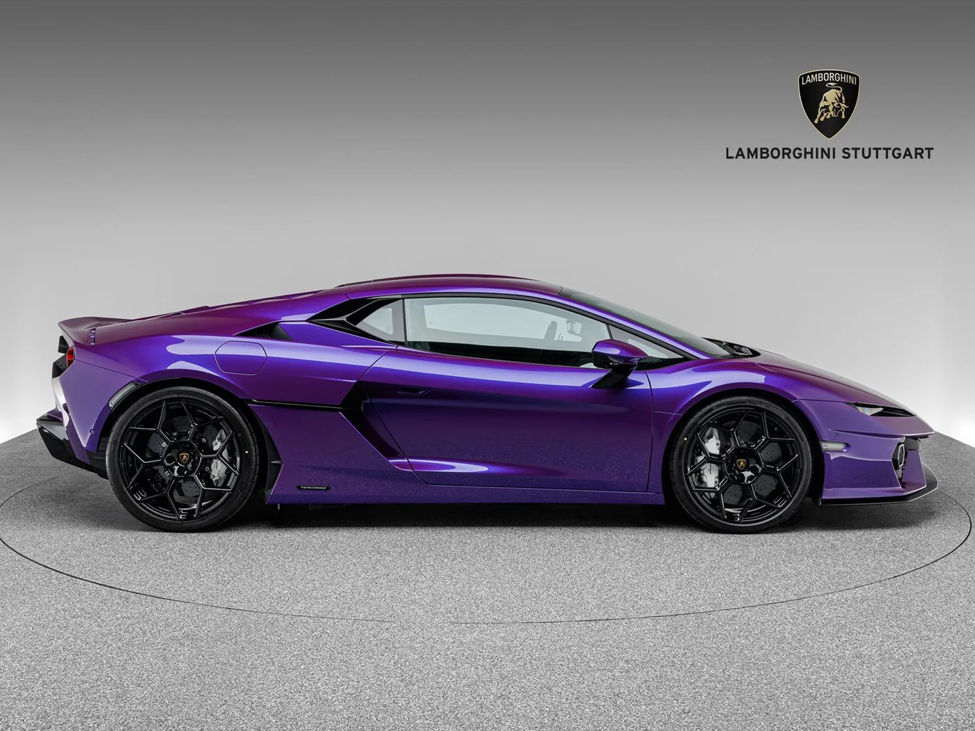 2026 Lamborghini Temerario offered by a specialist dealer in Böblingen, Germany, photo 22 of 25