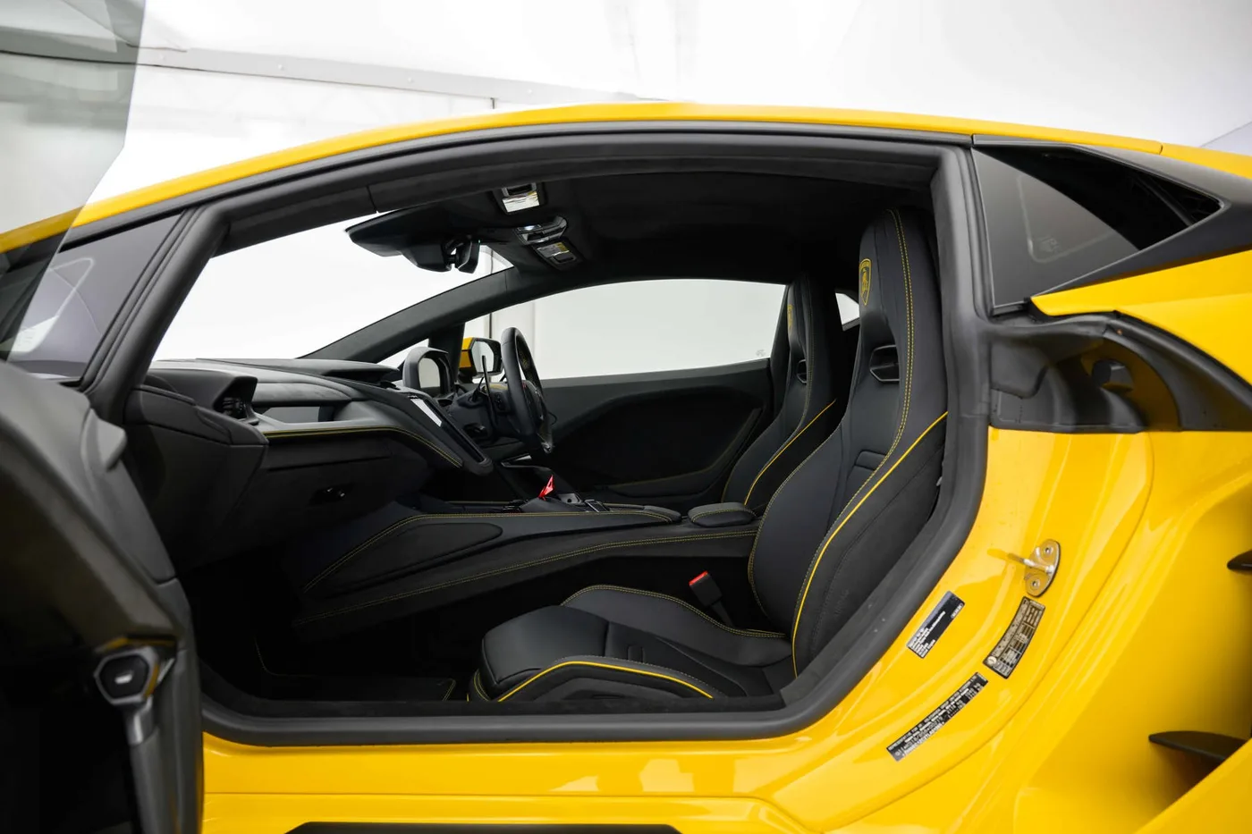 2026 Lamborghini Temerario offered by a franchised dealer group in London, United Kingdom, photo 6 of 20