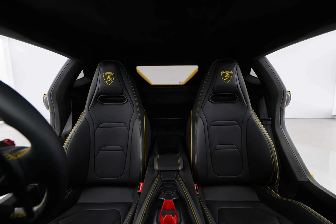 2026 Lamborghini Temerario offered by a franchised dealer group in London, United Kingdom, photo 7 of 20