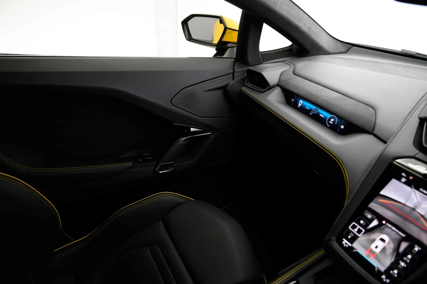 2026 Lamborghini Temerario offered by a franchised dealer group in London, United Kingdom, photo 17 of 20