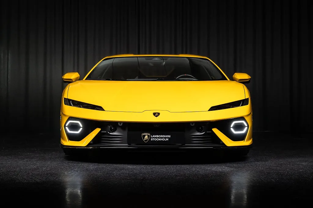 2026 Lamborghini Temerario, 2/26