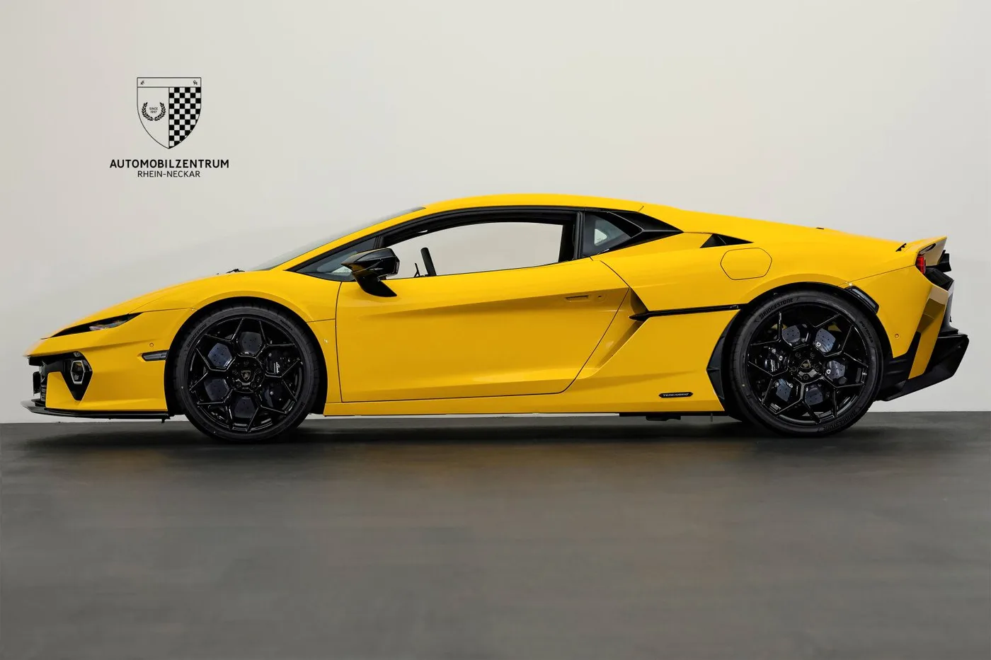 2026 Lamborghini Temerario angeboten von einem Supersportwagenhändler in Viernheim, Deutschland, Foto 4 von 25