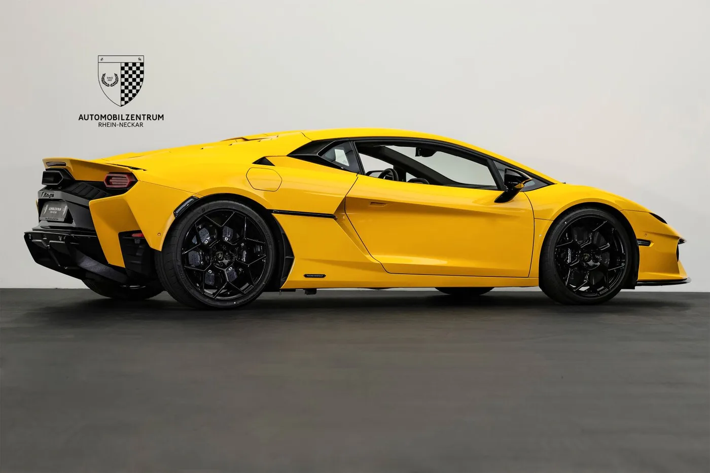 2026 Lamborghini Temerario angeboten von einem Supersportwagenhändler in Viernheim, Deutschland, Foto 7 von 25