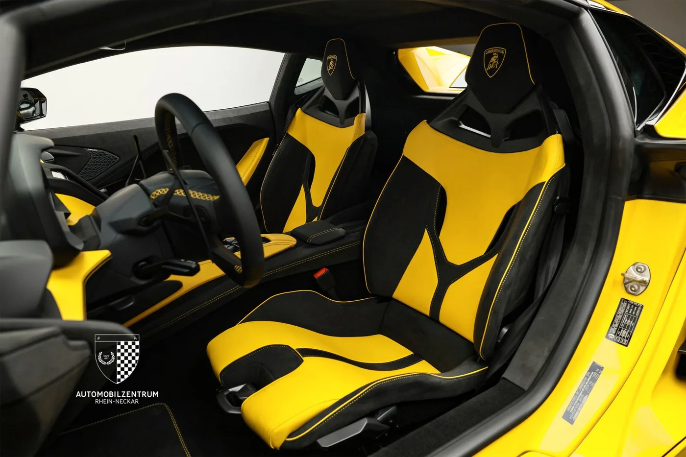 2026 Lamborghini Temerario angeboten von einem Supersportwagenhändler in Viernheim, Deutschland, Foto 17 von 25