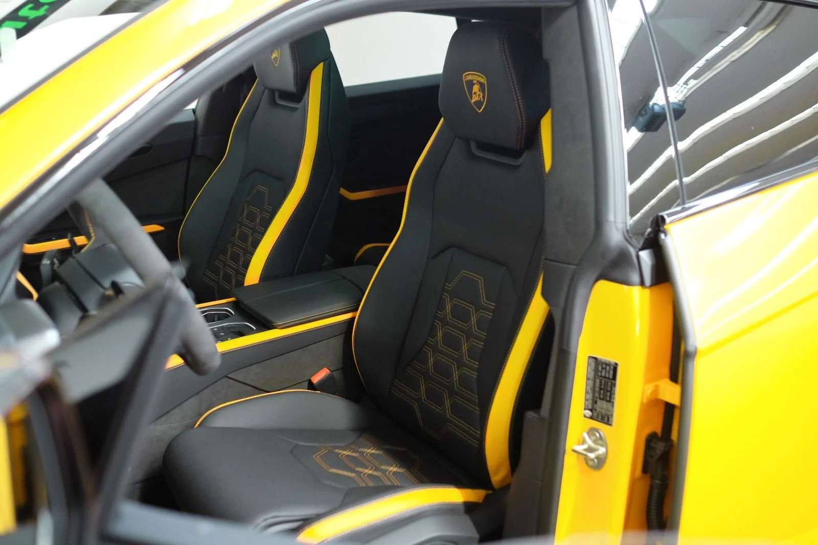 2026 Lamborghini Urus SE, 9/29