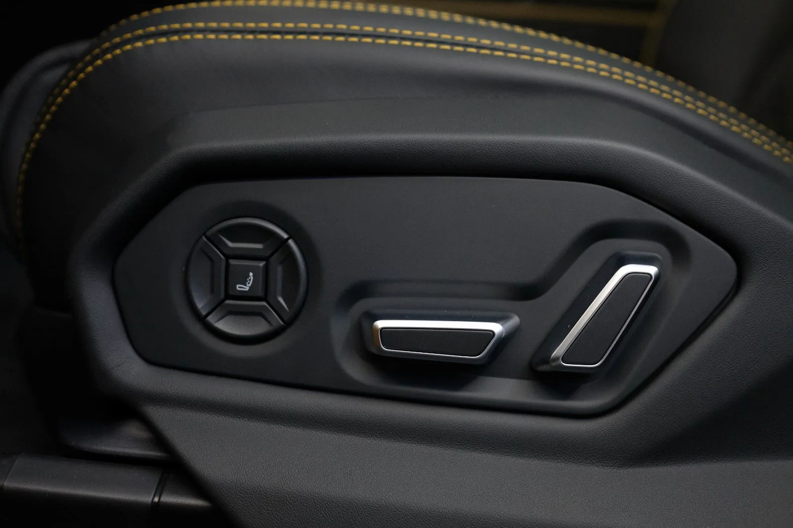 2026 Lamborghini Urus SE, 25/30