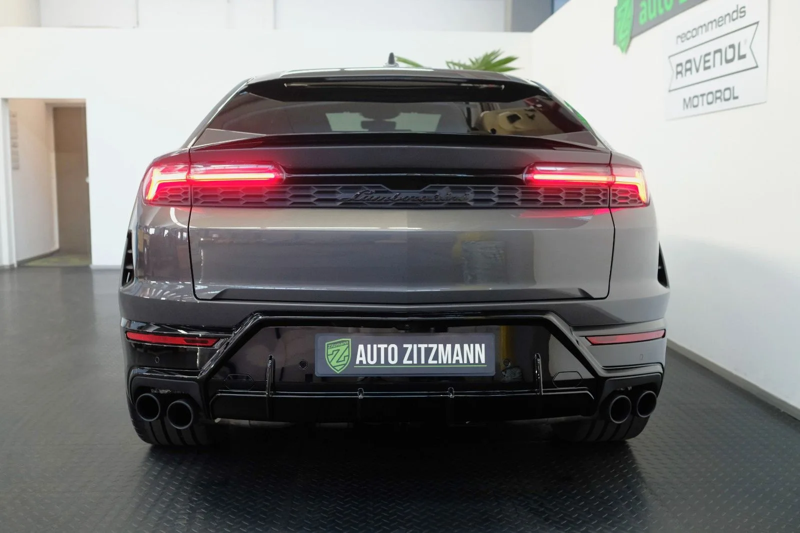 2026 Lamborghini Urus SE, 7/30