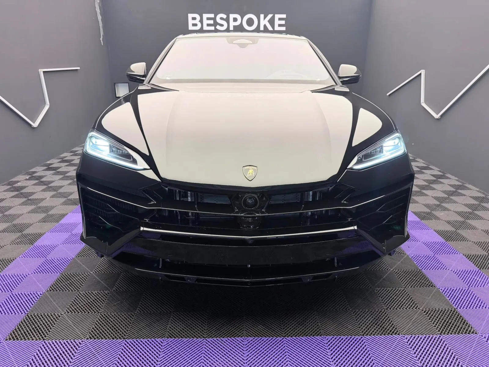 2026 Lamborghini Urus SE, 2/29