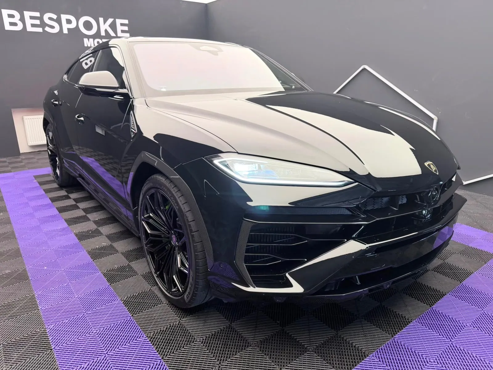 2026 Lamborghini Urus SE, 7/29
