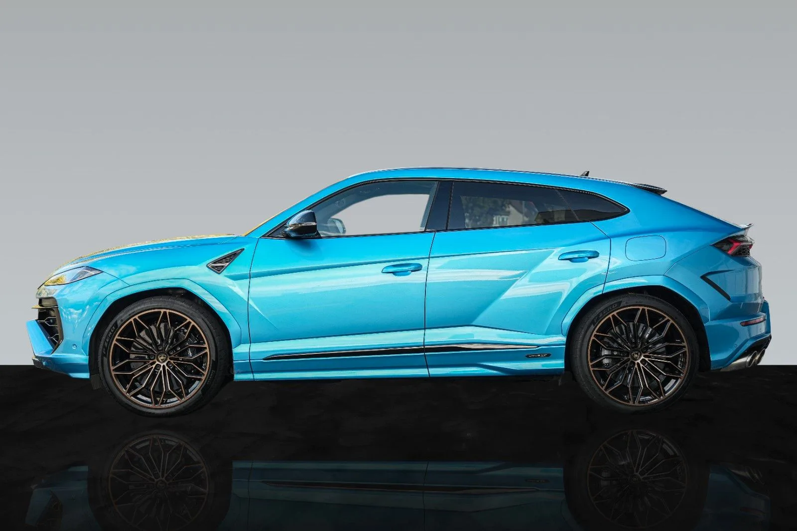 2026 Lamborghini Urus SE, 3/30