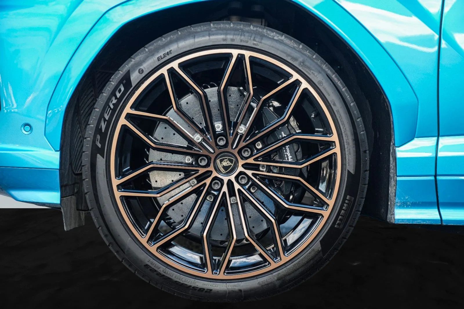 2026 Lamborghini Urus SE, 10/30
