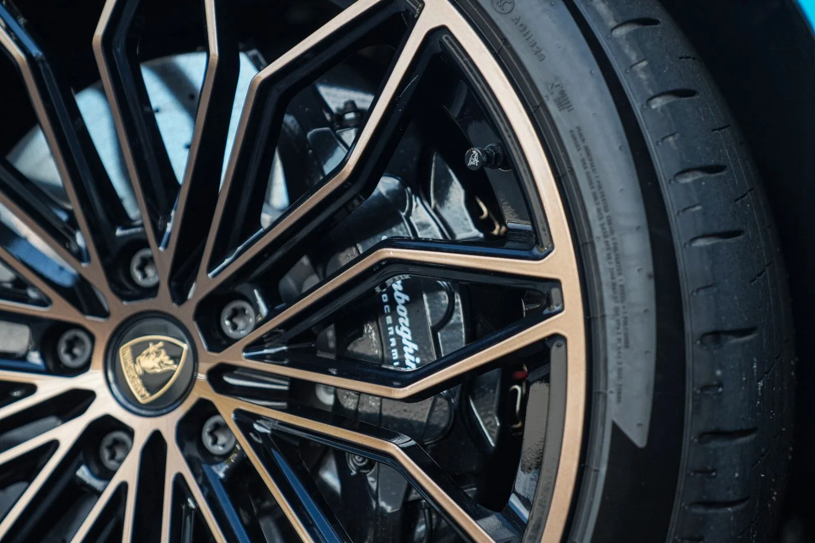 2026 Lamborghini Urus SE, 11/30