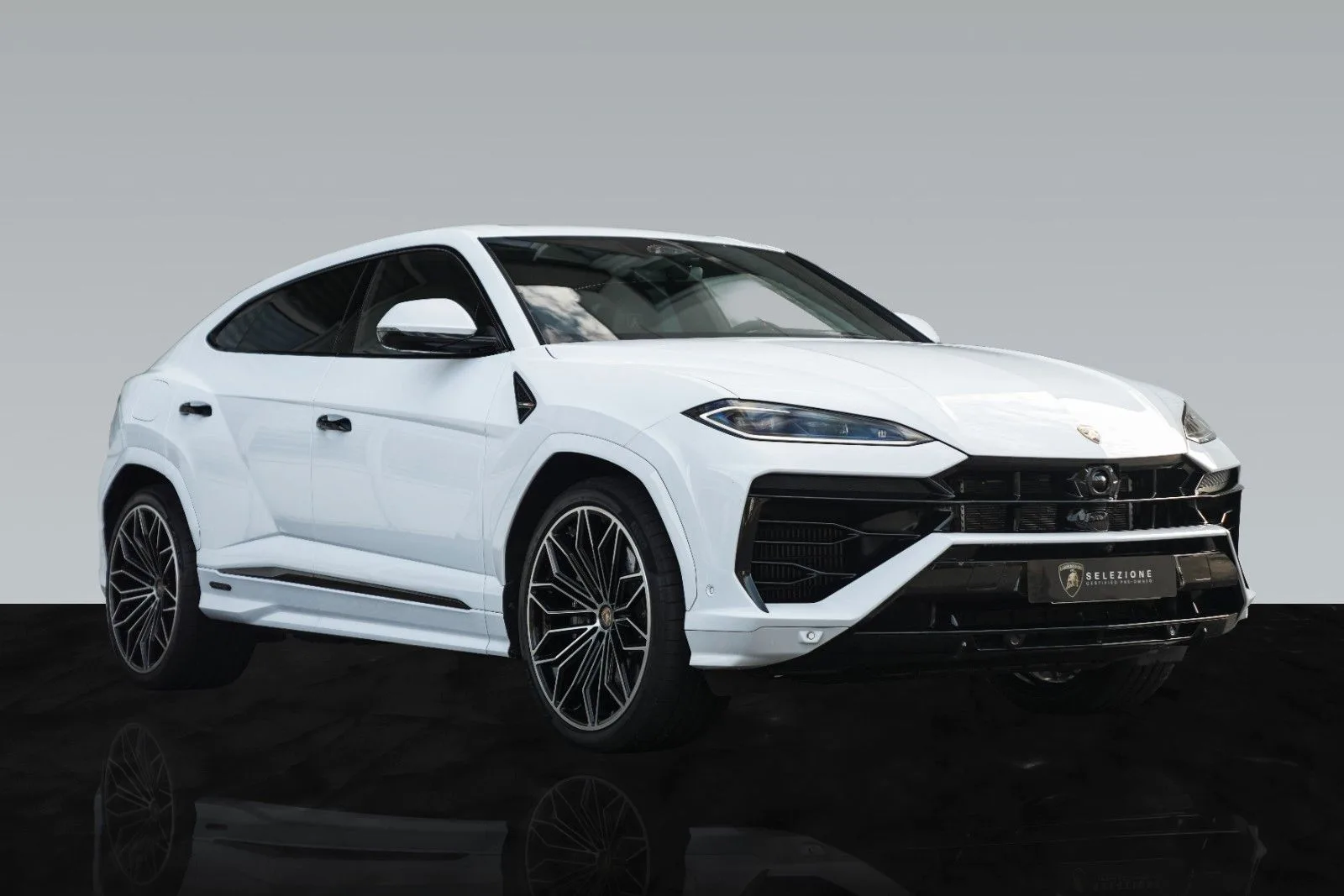 2026 Lamborghini Urus SE, 12/30