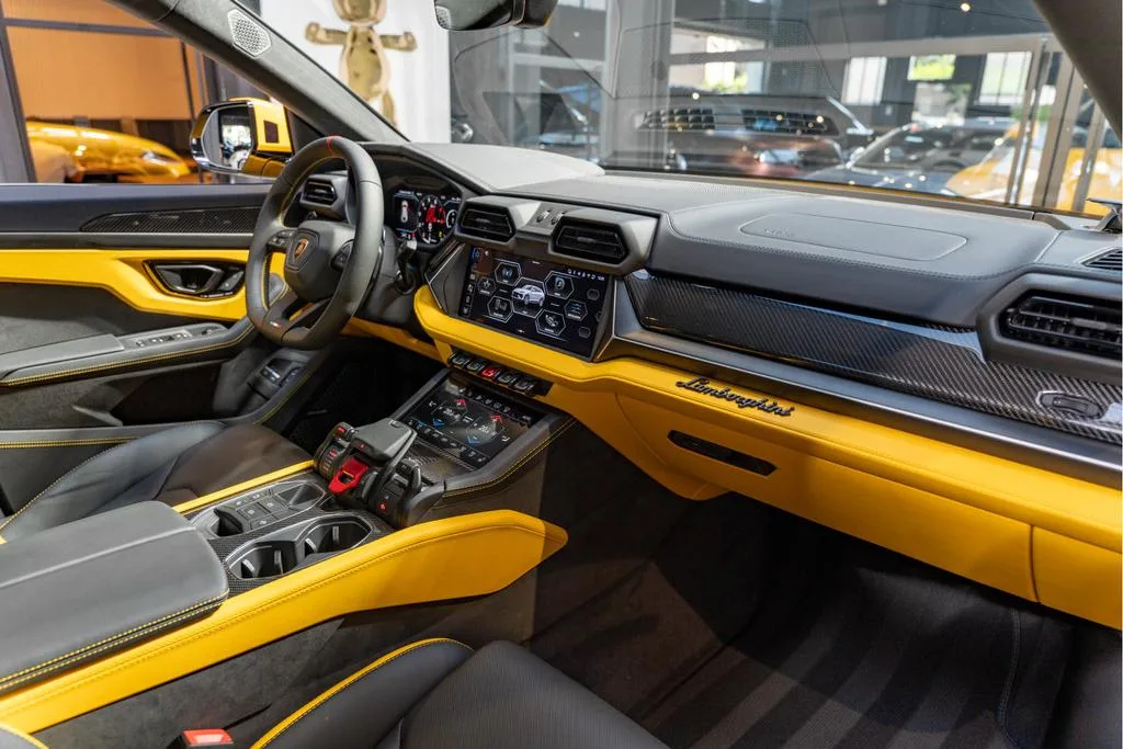 2026 Lamborghini Urus SE, 7/30