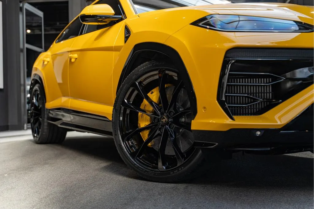 2026 Lamborghini Urus SE, 11/30