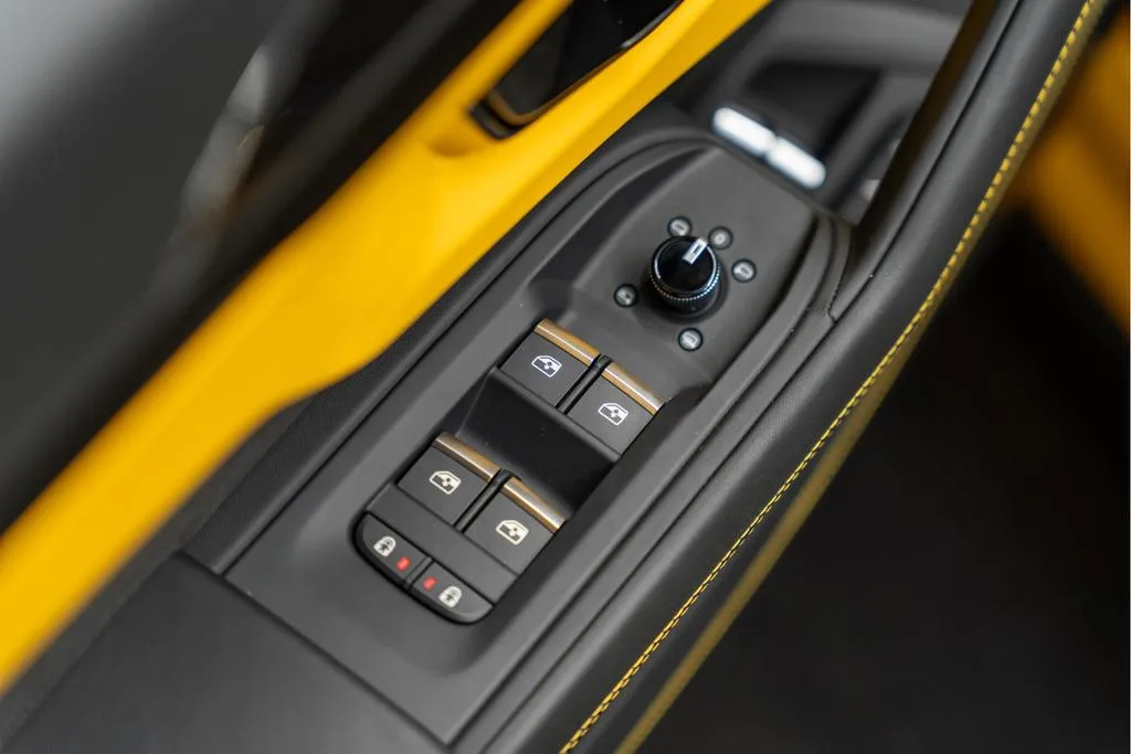 2026 Lamborghini Urus SE, 28/30
