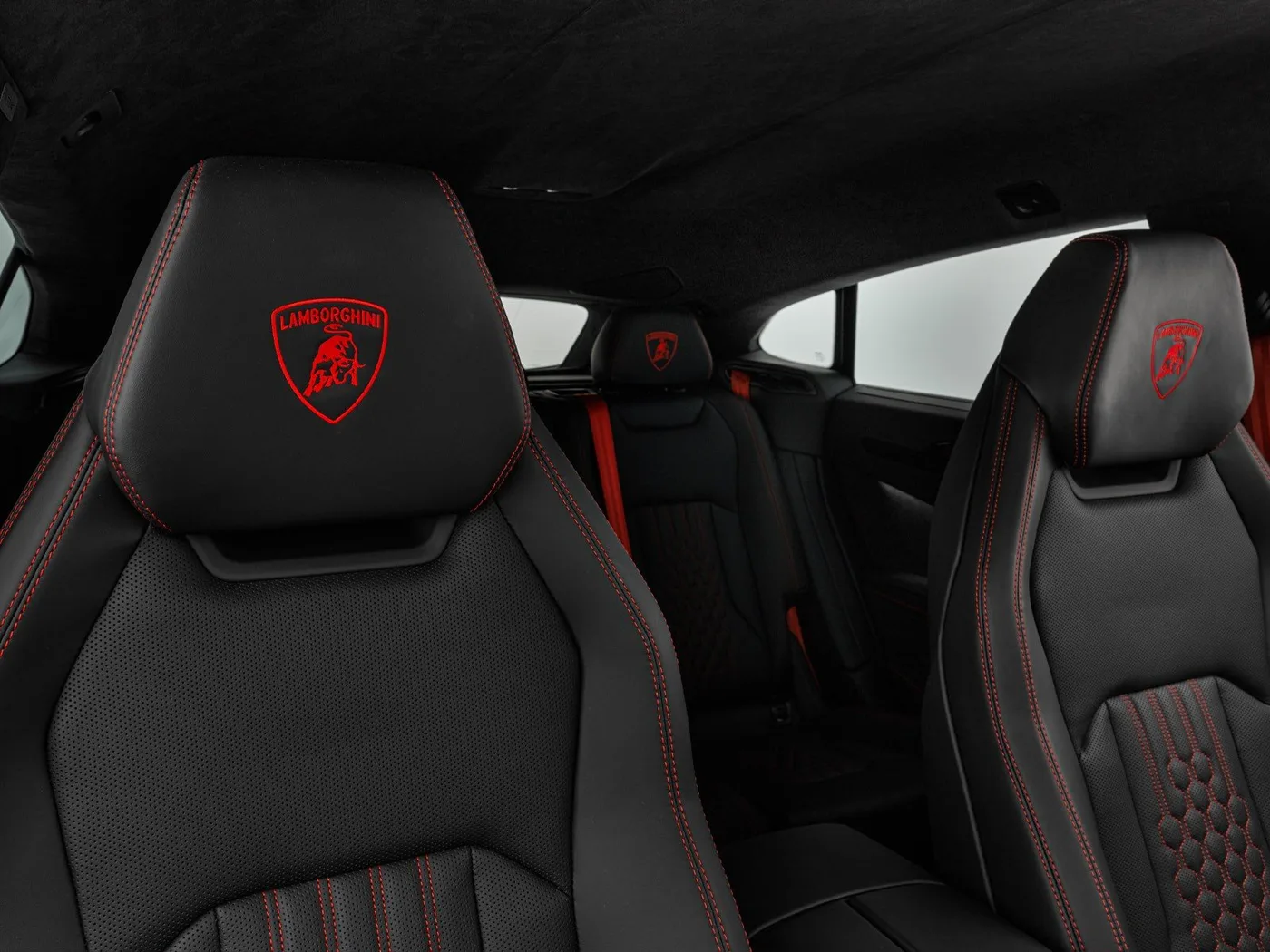 2026 Lamborghini Urus SE angeboten von einem Fachhändler in Böblingen, Deutschland, Foto 12 von 25