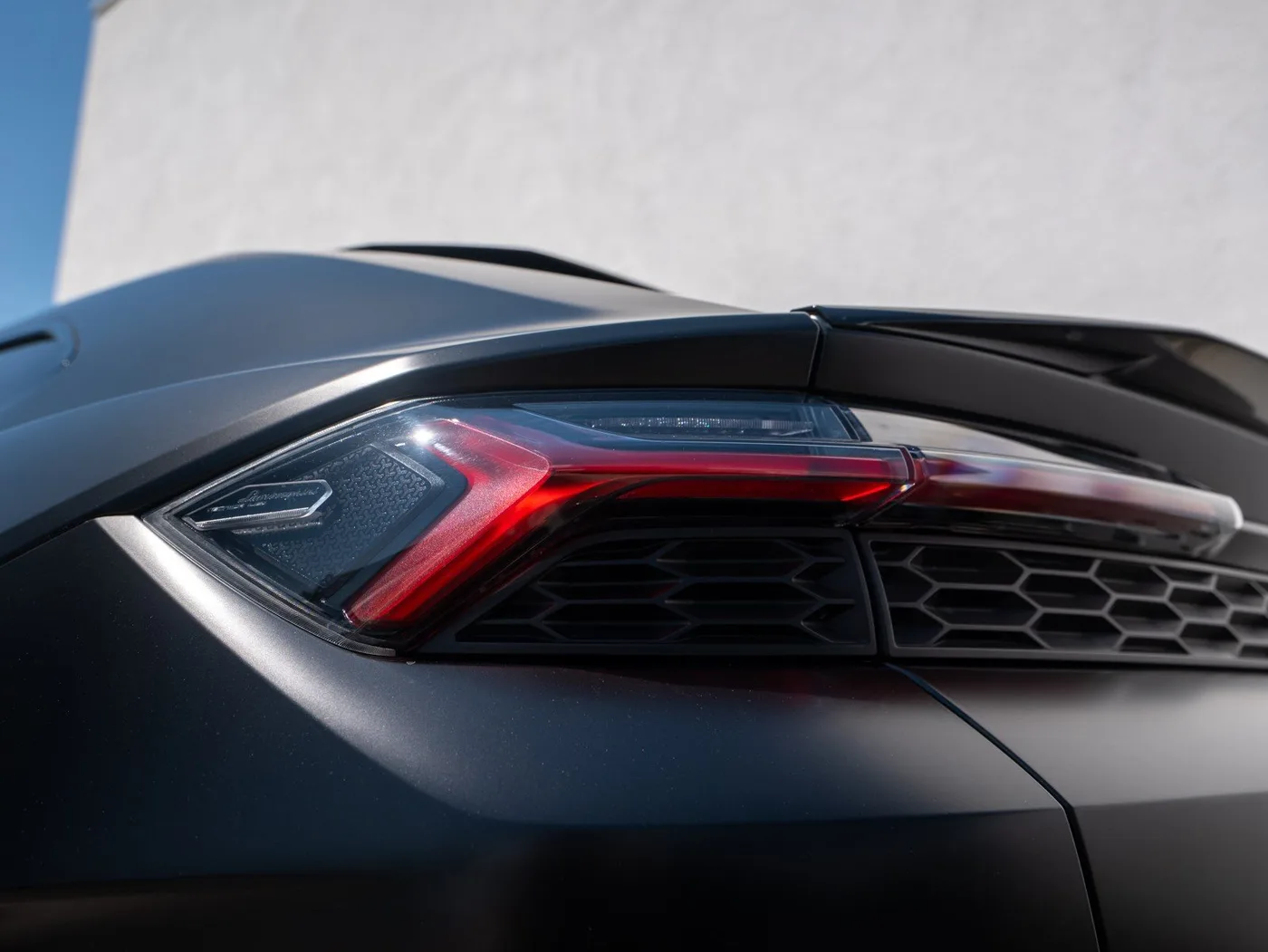 2026 Lamborghini Urus SE angeboten von einem Fachhändler in Singen, Deutschland, Foto 19 von 25