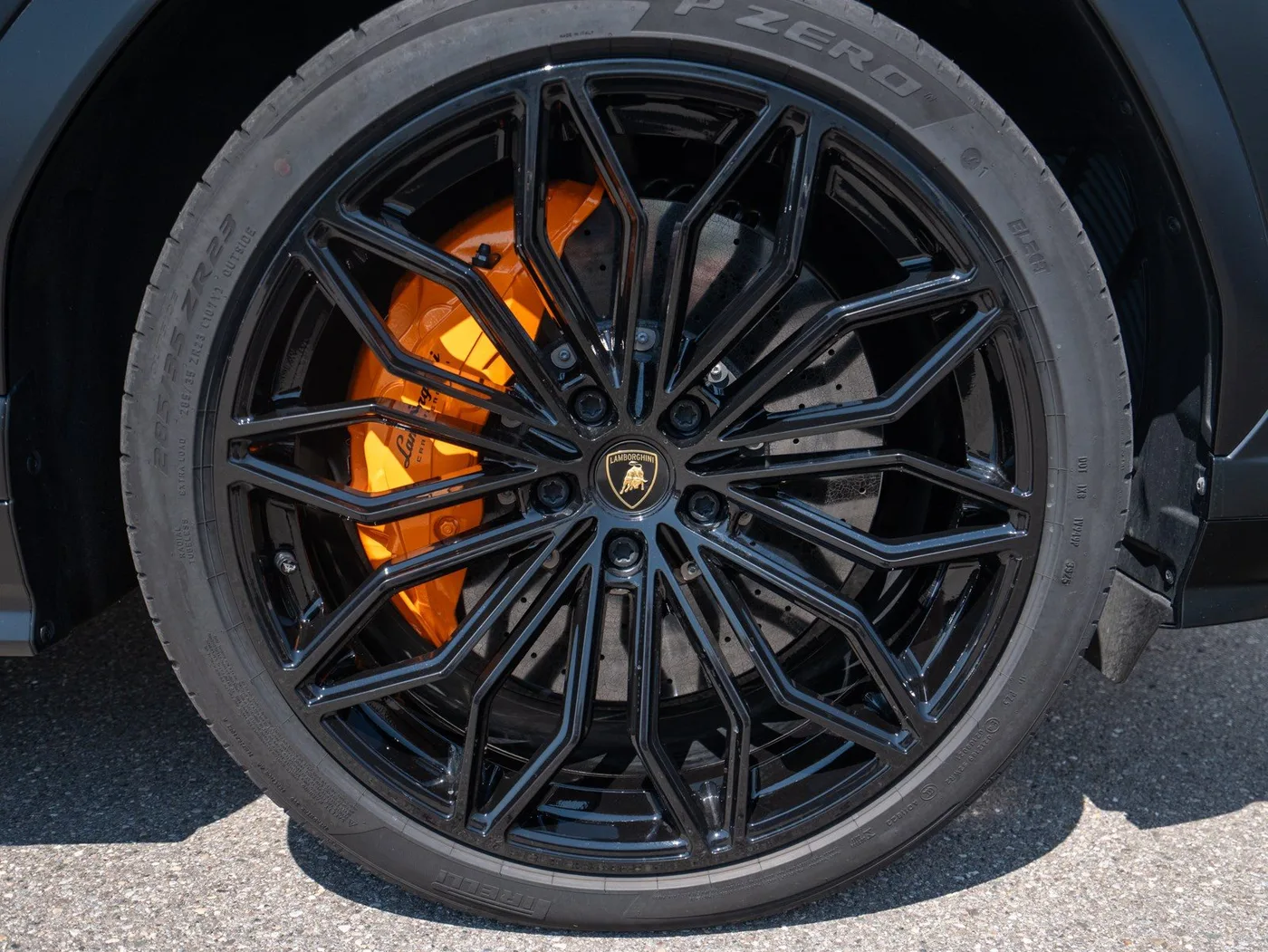 2026 Lamborghini Urus SE angeboten von einem Fachhändler in Singen, Deutschland, Foto 12 von 25